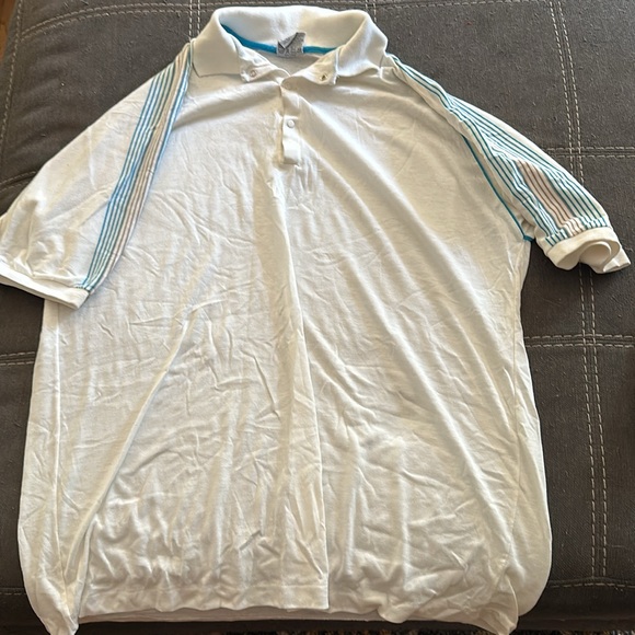 Vintage 80’s Campus Sport Short-Sleeved Shirt. Has small stain. - Picture 2 of 6